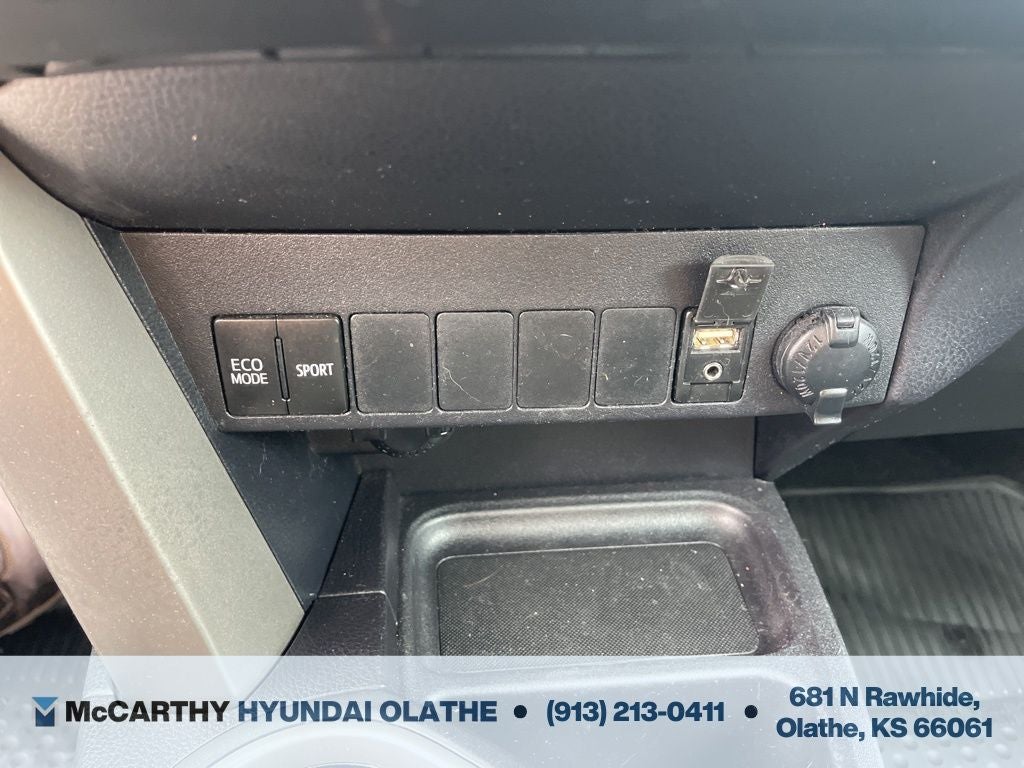 2016 Toyota RAV4 XLE