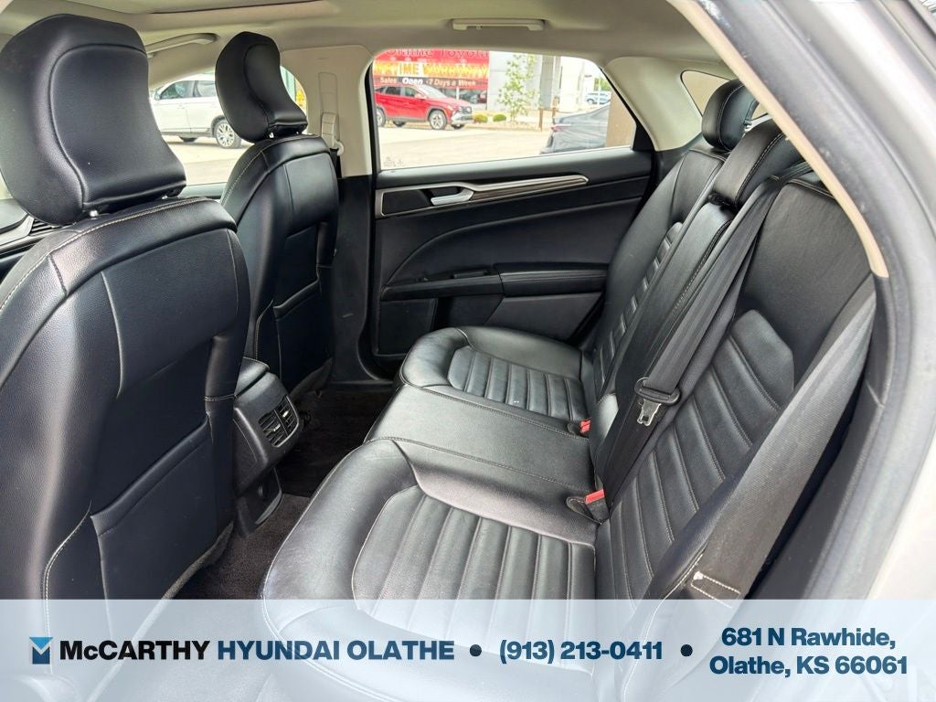 2017 Ford Fusion SE