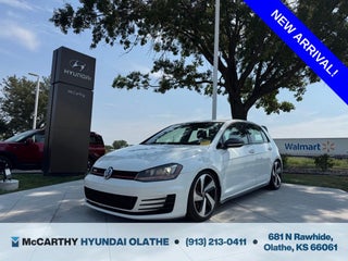 2017 Volkswagen Golf GTI Sport