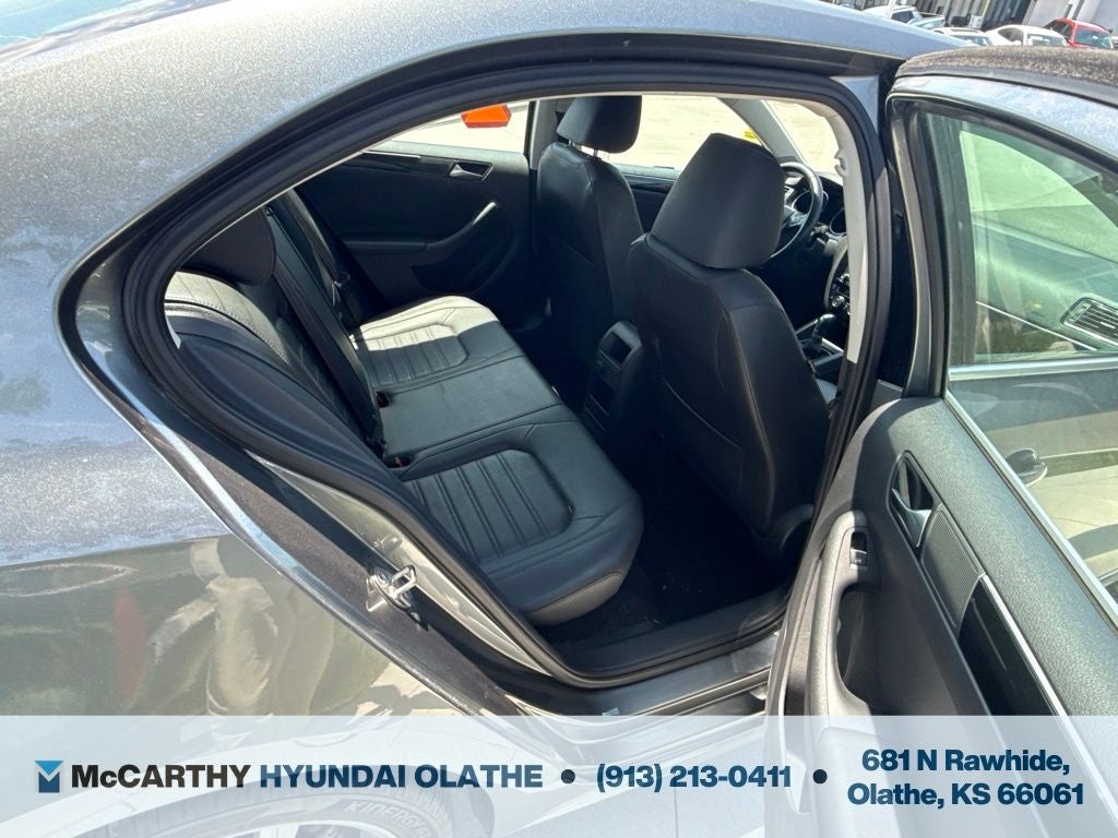 2017 Volkswagen Jetta 1.8T SEL