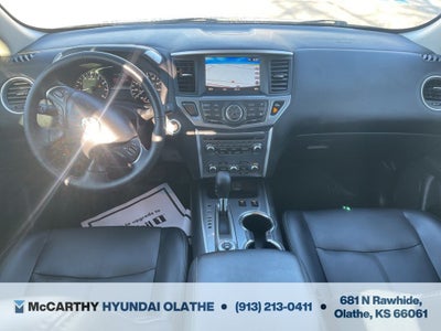 2019 Nissan Pathfinder SL