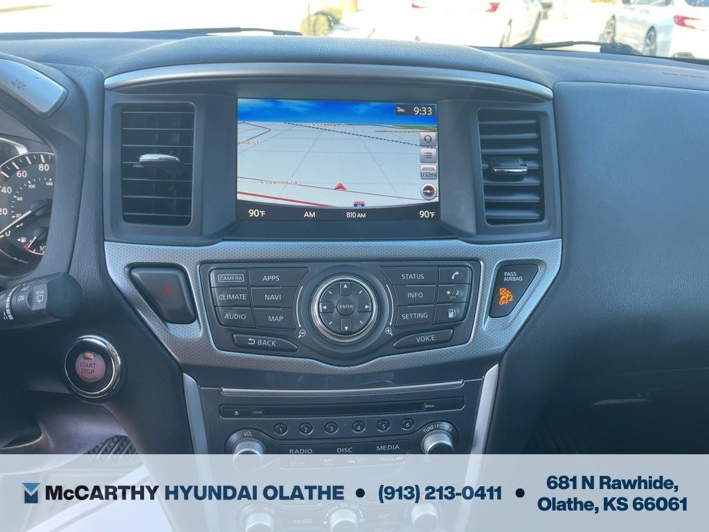 2019 Nissan Pathfinder SL