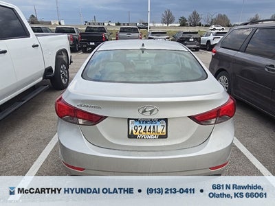 2015 Hyundai Elantra SE