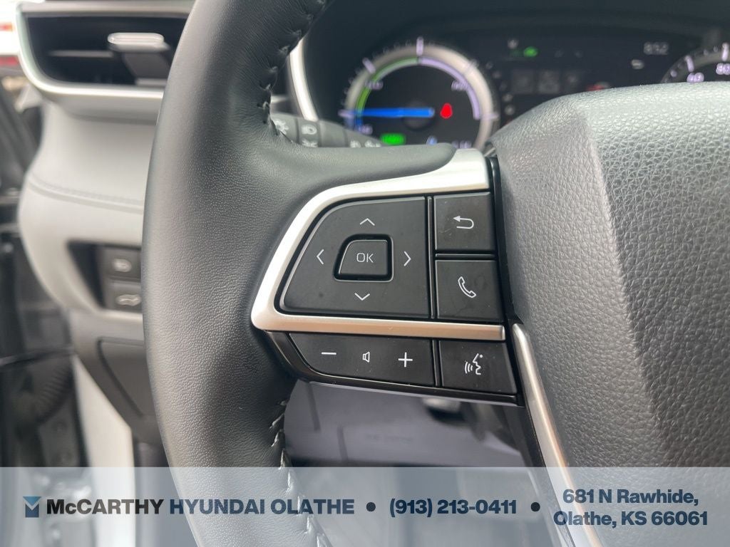 2022 Toyota Highlander Hybrid XLE