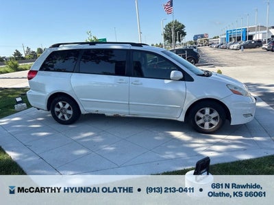 2009 Toyota Sienna XLE
