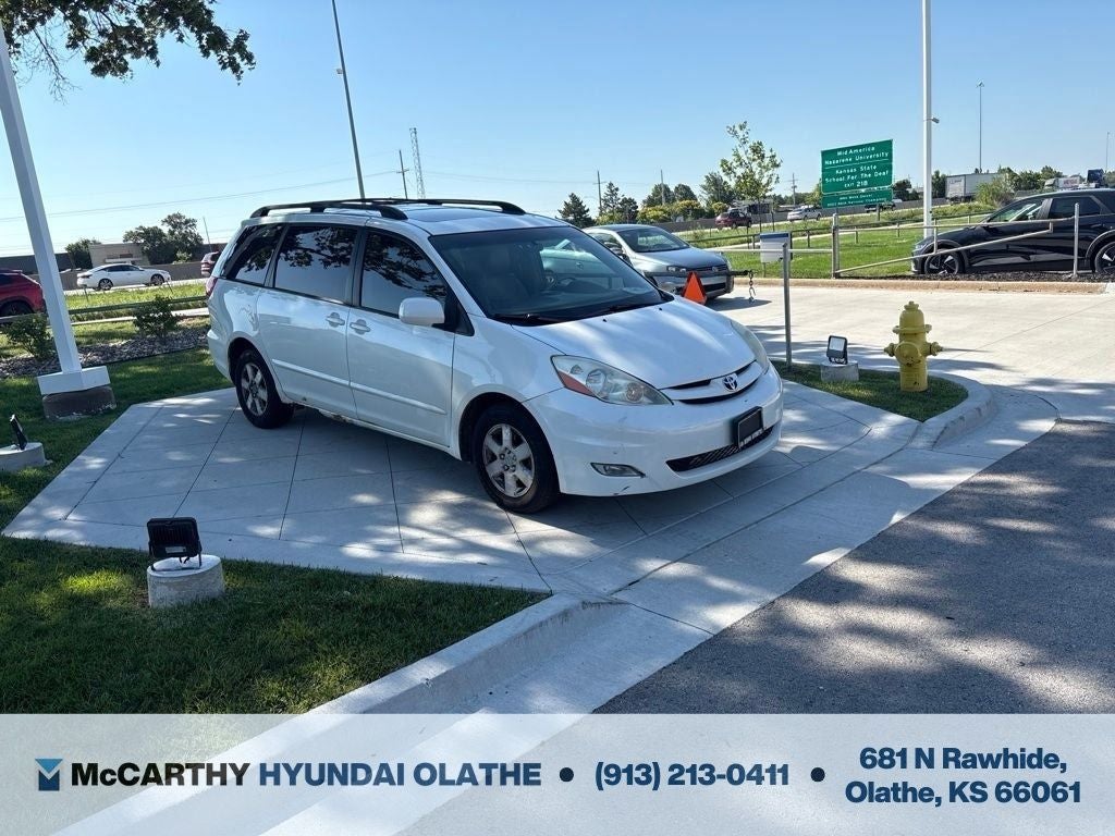 2009 Toyota Sienna XLE