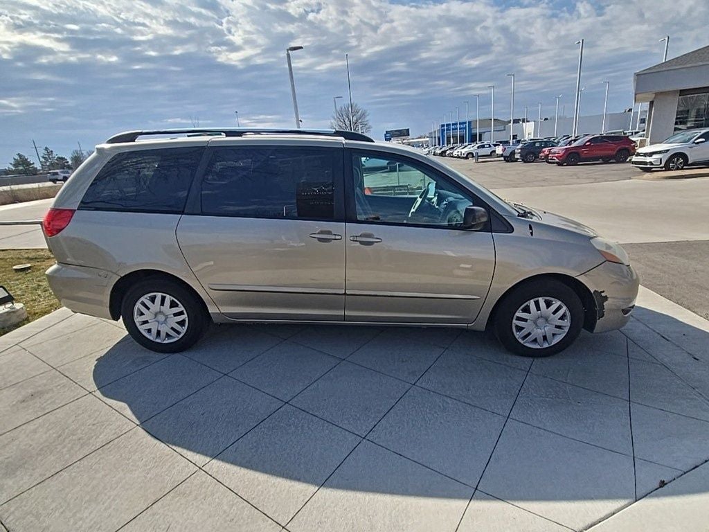 2008 Toyota Sienna LE