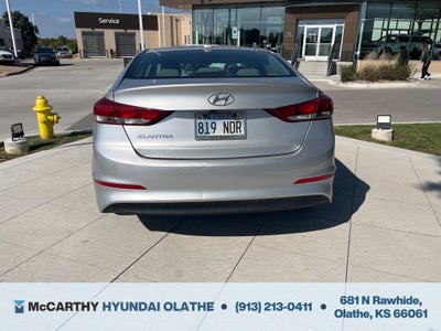 2017 Hyundai Elantra SE