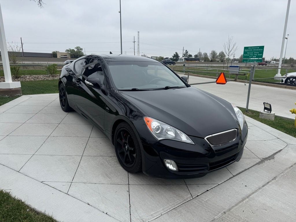2010 Hyundai Genesis Coupe 3.8 Track