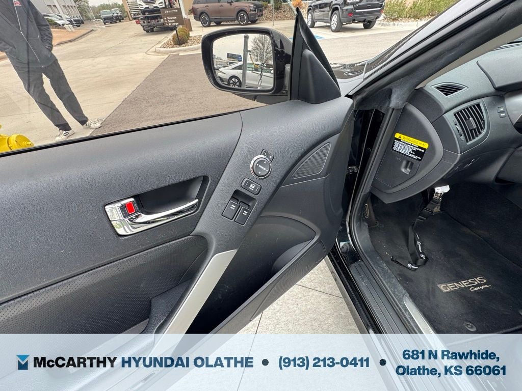 2010 Hyundai Genesis Coupe 3.8 Track