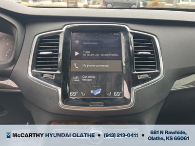 2016 Volvo XC90 T6 Momentum