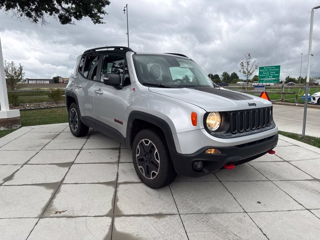 2017 Jeep Renegade Trailhawk