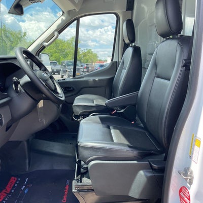 2025 Ford Transit-250 AWD
