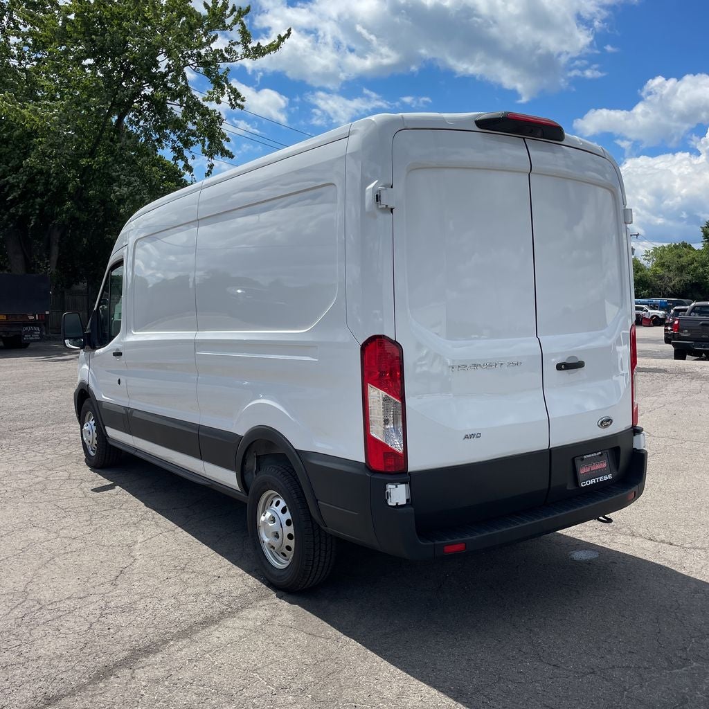 2025 Ford Transit-250 AWD