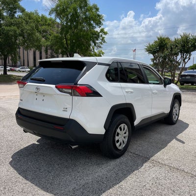 2022 Toyota RAV4 LE