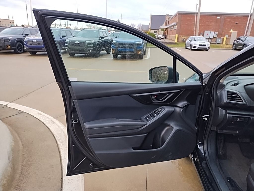 2017 Subaru Impreza 2.0i