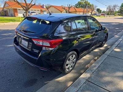 2017 Subaru Impreza 2.0i