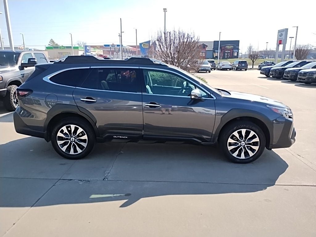2024 Subaru Outback Touring XT