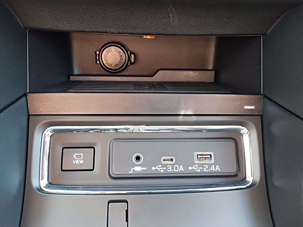 2025 Subaru Ascent Onyx Edition Touring