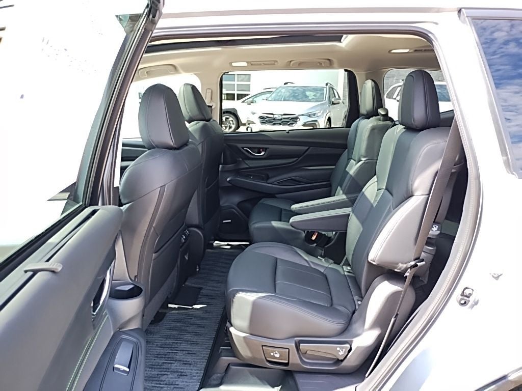 2025 Subaru Ascent Onyx Edition Touring
