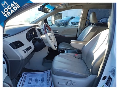 2013 Toyota Sienna AWD 7 Passenger