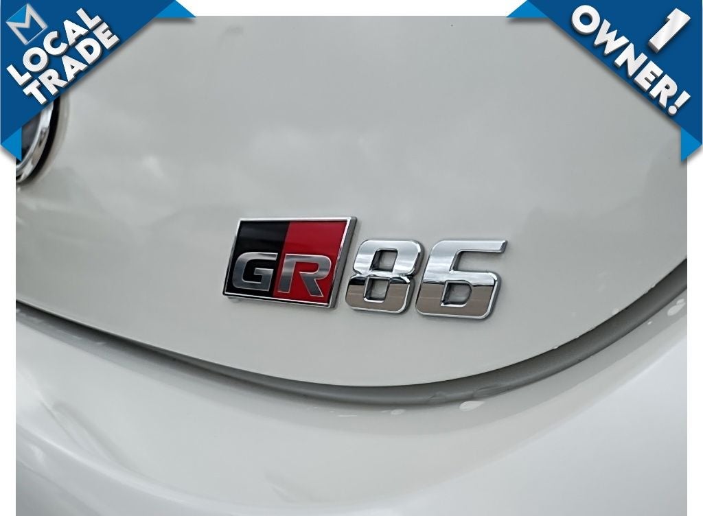 2022 Toyota GR86 Premium