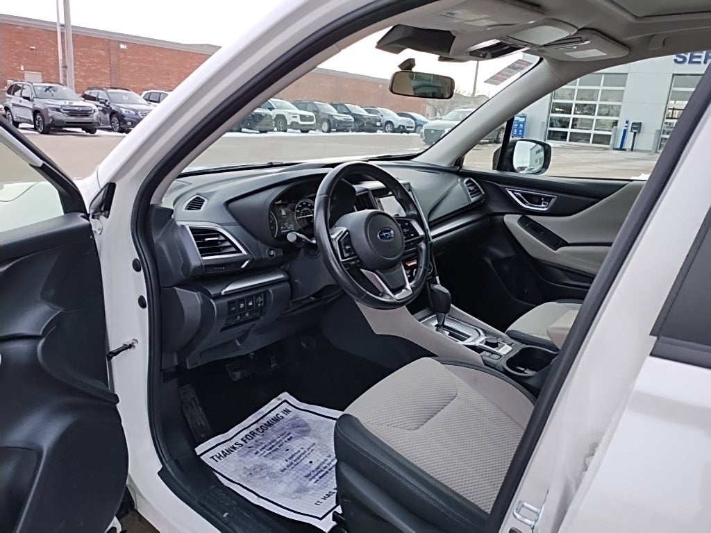 2023 Subaru Forester Premium