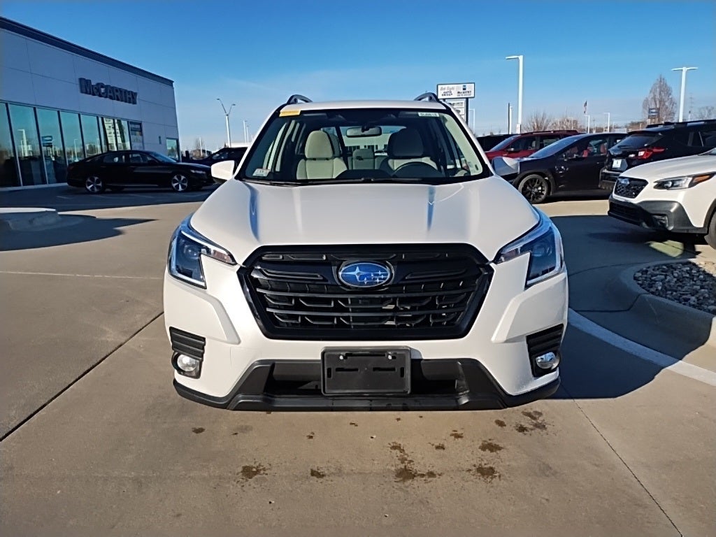 2023 Subaru Forester Premium