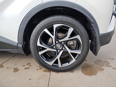 2018 Toyota C-HR XLE Premium