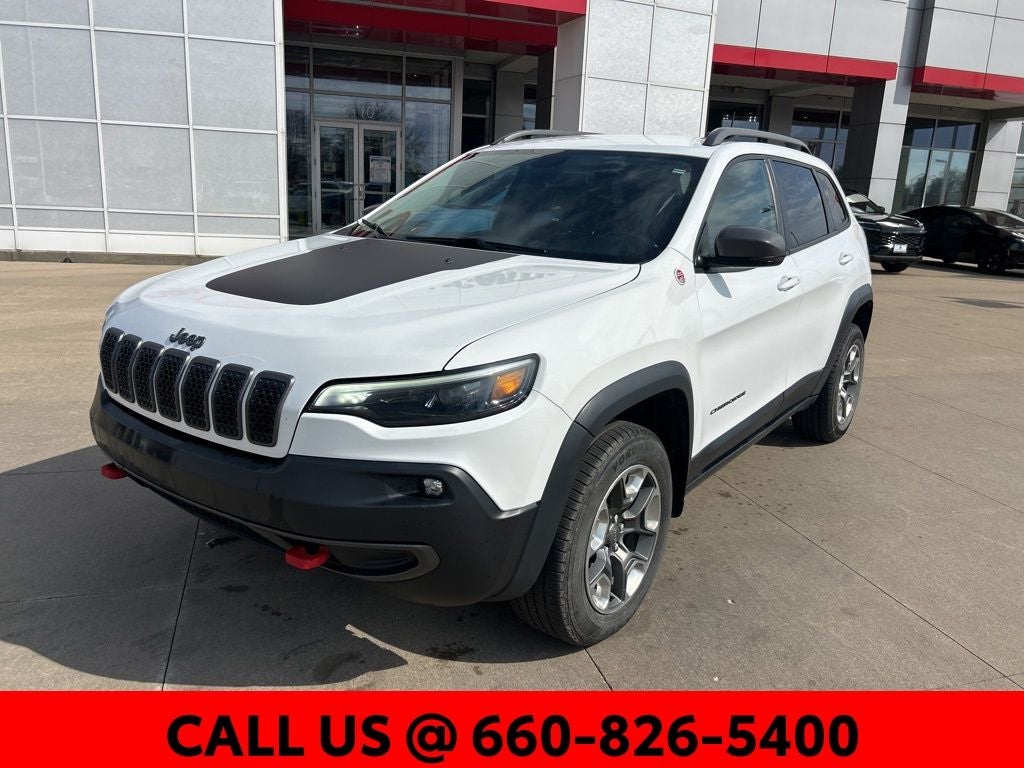 Used 2019 Jeep Cherokee Trailhawk with VIN 1C4PJMBX2KD200483 for sale in Kansas City