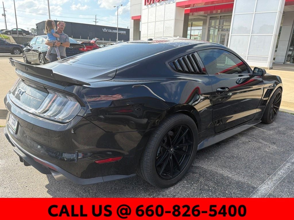 Used 2017 Ford Mustang GT Premium with VIN 1FA6P8CF8H5201931 for sale in Kansas City