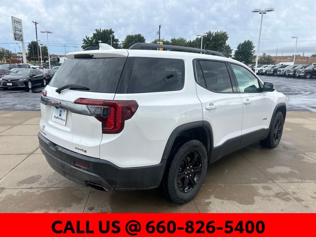 2023 GMC Acadia AT4