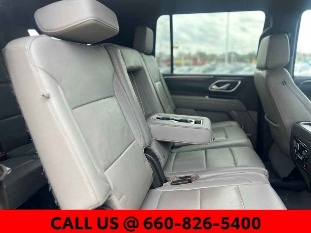 2023 Chevrolet Suburban LT