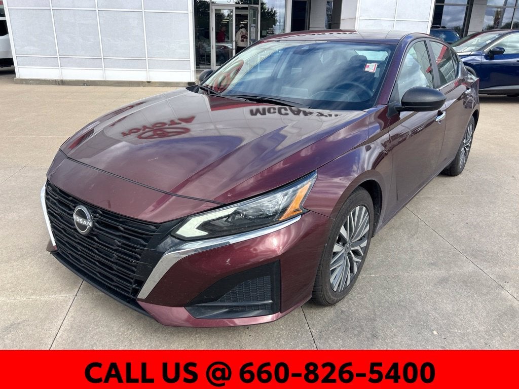 Used 2025 Nissan Altima SV with VIN 1N4BL4DV2SN324950 for sale in Kansas City