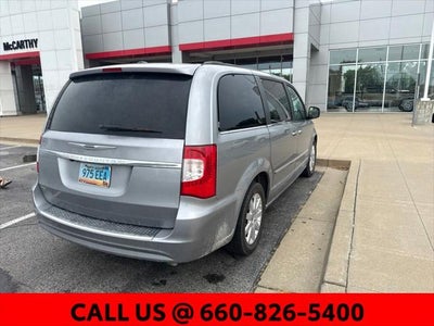 2015 Chrysler Town & Country Touring