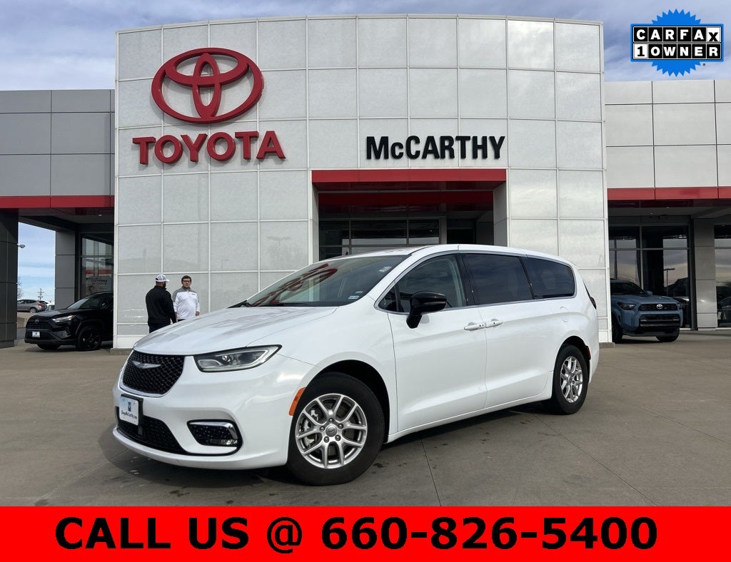 2024 Chrysler Pacifica Touring L