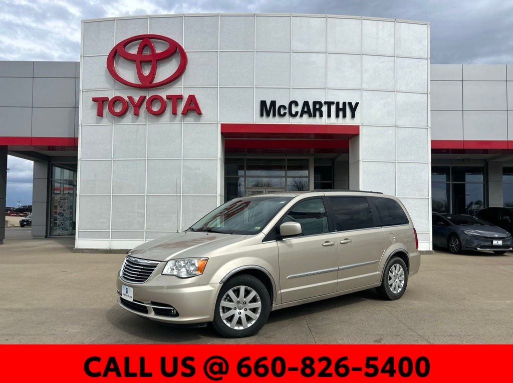 2014 Chrysler Town & Country Touring