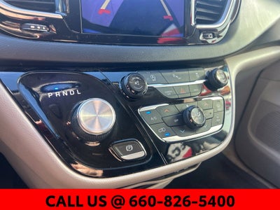 2017 Chrysler Pacifica Touring L