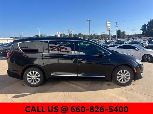 2017 Chrysler Pacifica Touring L