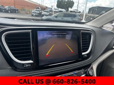 2022 Chrysler Pacifica Hybrid Touring L