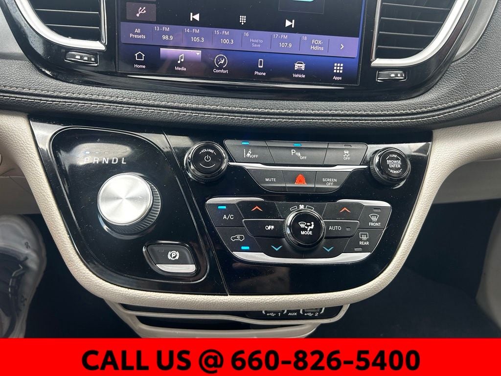 2022 Chrysler Pacifica Hybrid Touring L