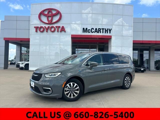 2022 Chrysler Pacifica Hybrid Touring L