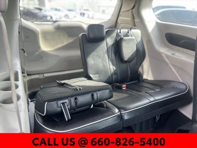 2023 Chrysler Pacifica Hybrid Limited