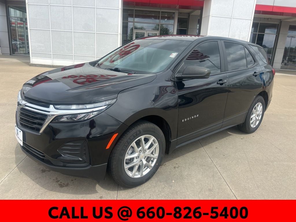 Used 2022 Chevrolet Equinox LS with VIN 2GNAXSEV8N6119808 for sale in Kansas City