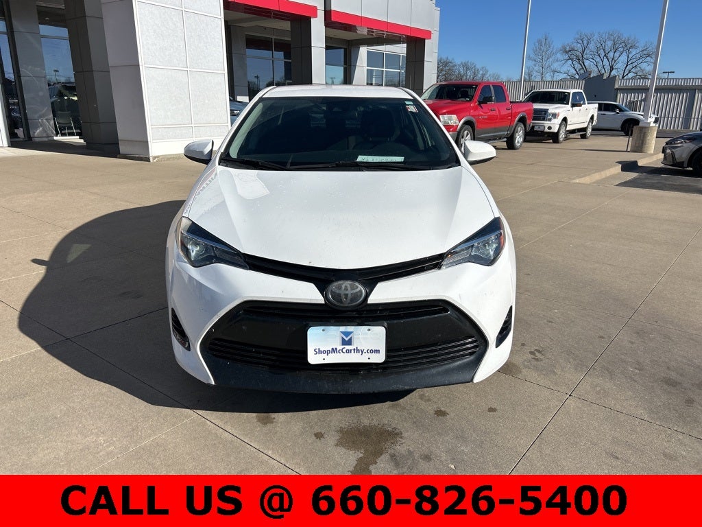 Used 2019 Toyota Corolla LE with VIN 2T1BURHE7KC131646 for sale in Kansas City