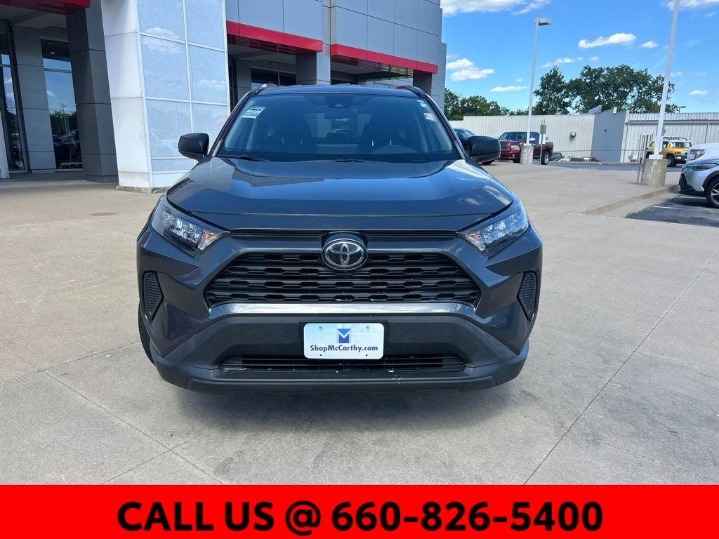Used 2020 Toyota RAV4 LE with VIN 2T3H1RFV3LC039318 for sale in Kansas City