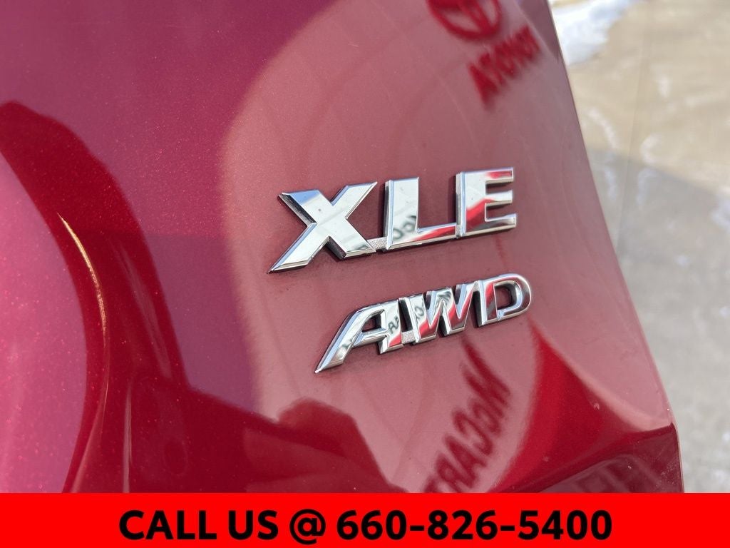 2025 Toyota RAV4 XLE