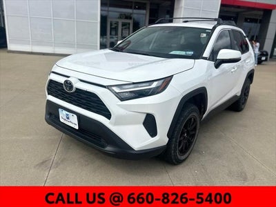 2022 Toyota RAV4 XLE