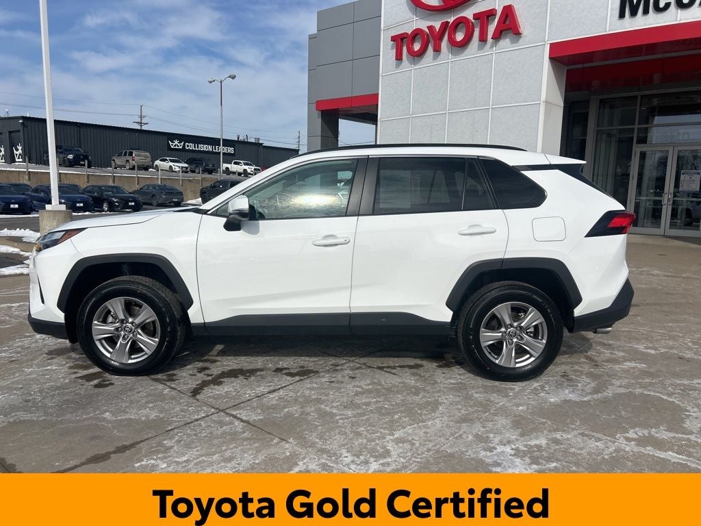 2025 Toyota RAV4 XLE