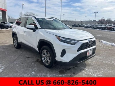 2025 Toyota RAV4 XLE